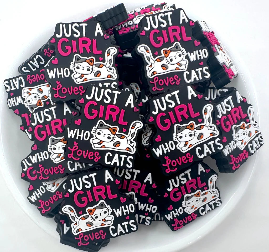 Just a Girl Who Loves CATS Focal Silicone Bead, Animal Shape Focal Silicone Bead